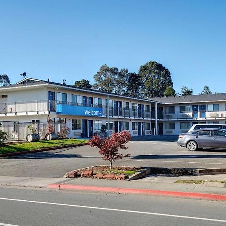 Motel 6-Arcata, Ca Cal Poly Humboldt Bagian luar foto