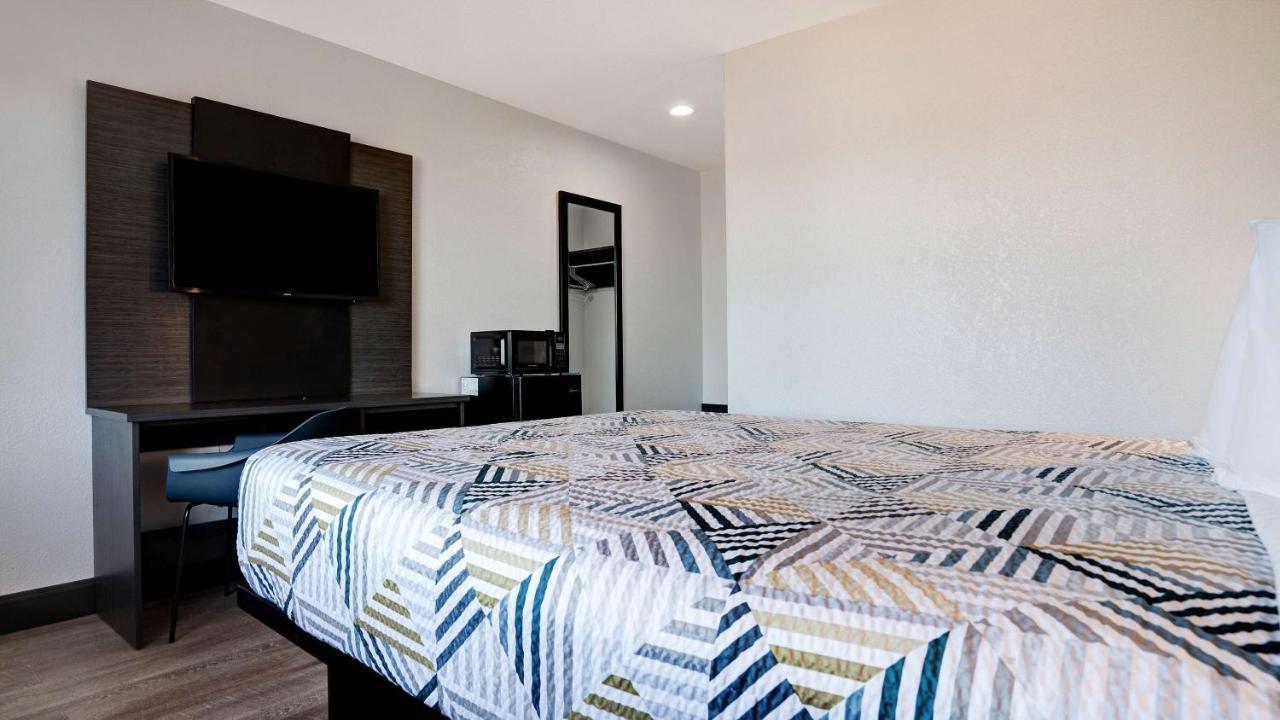 Motel 6-Arcata, Ca Cal Poly Humboldt Bagian luar foto