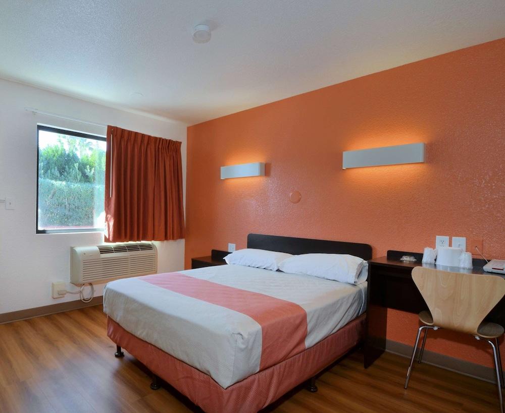 Motel 6-Arcata, Ca Cal Poly Humboldt Bagian luar foto